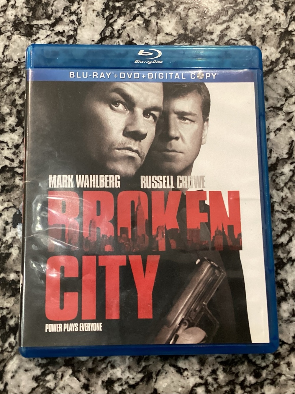 🔴 Broken City - Blu-Ray DVD - Mark Wahlberg & Russell Crowe